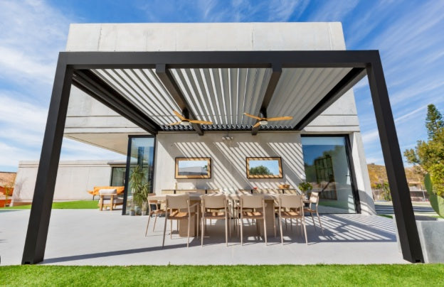 Pergola bioclimatica in Alluminio Illuminata e Motorizzata metri 3x4