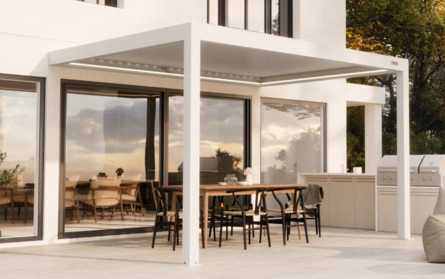 Pergola bioclimatica in Alluminio Illuminata e Motorizzata metri 3x4